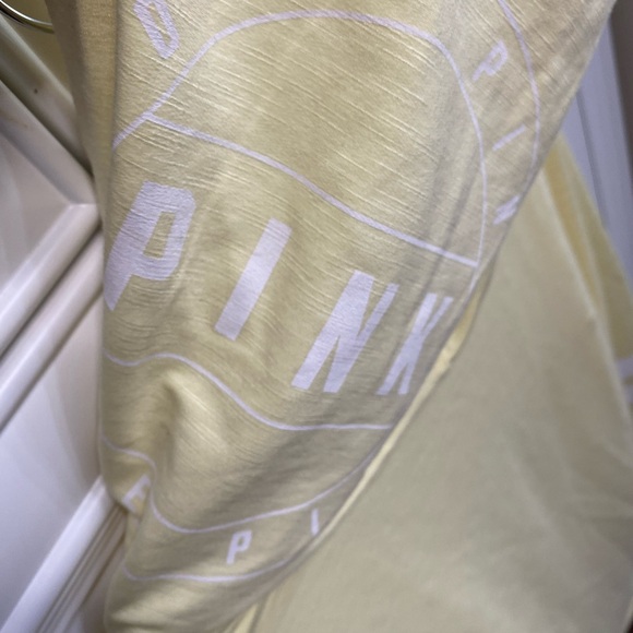 NWOT VS PINK Size Small Yellow Hoodie Oversized and Baggy Shirt Top - Picture 6 of 8